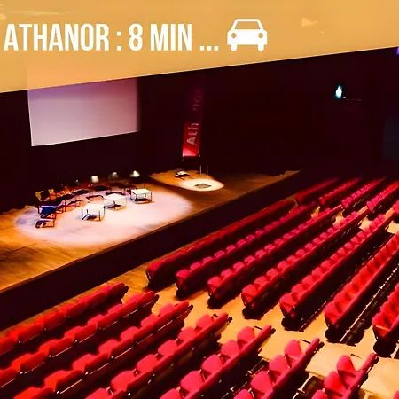 Le Sweet Terracotta - Homy アパート モンリュソン